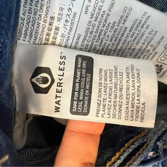 Levi’s rib cage wide leg high rise jeans medium wash 90s inspired - Picture 6 of 6